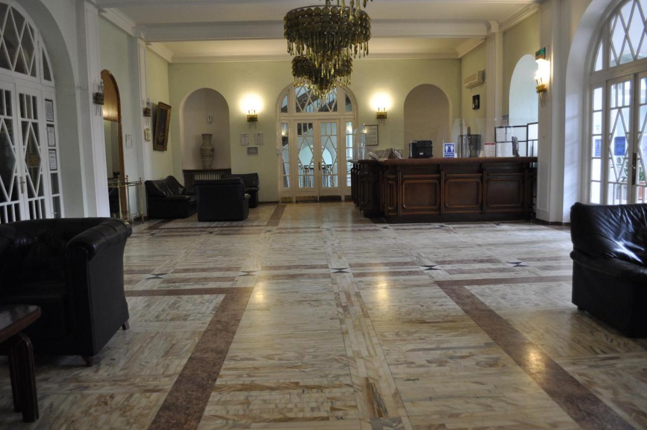 Hotel Triumf بوخارست المظهر الخارجي الصورة