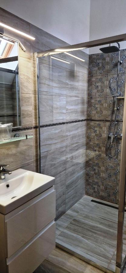 Hotel Triumf بوخارست المظهر الخارجي الصورة